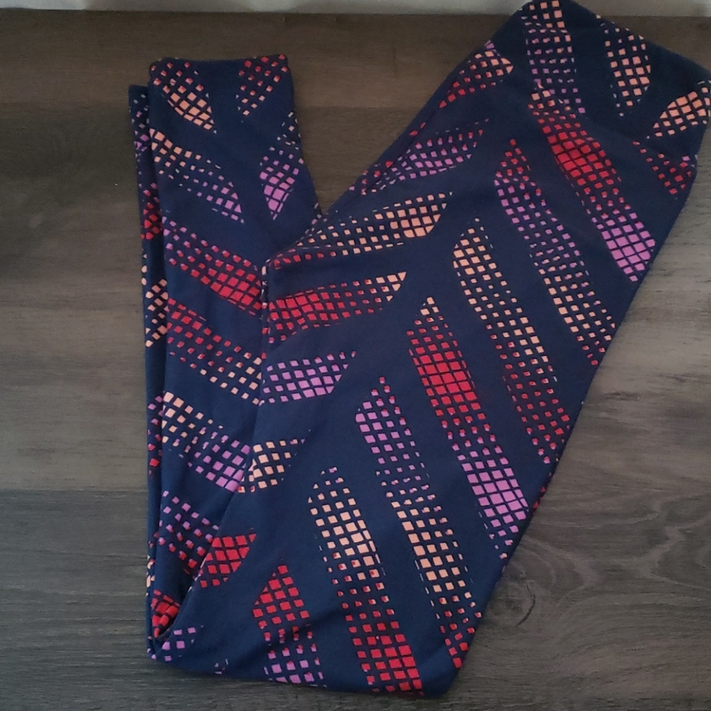 LulaRoe leggings, one size, navy blue
